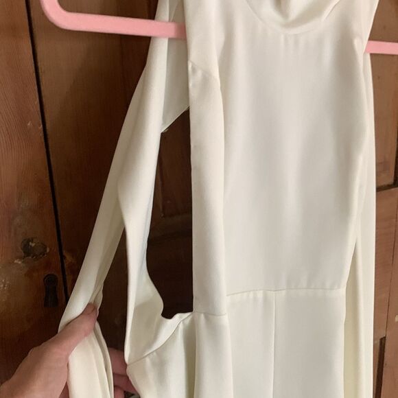 Misha Collection Alexa white high neck sleeveless wide leg jumpsuit NWOT - Picture 15 of 15